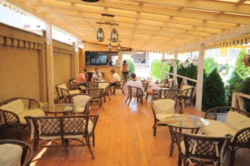 Гостиница Apelsin Hotel Николаевка-15